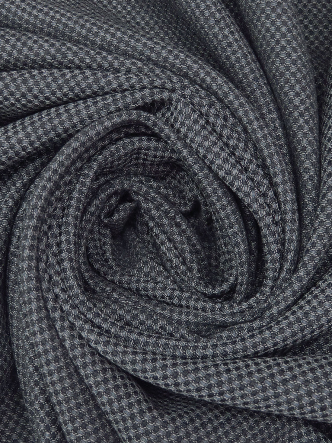 Muted Dark Navy/Slate Blue/Off-White 100% Worsted Wool Novelty Weave Suiting 58W