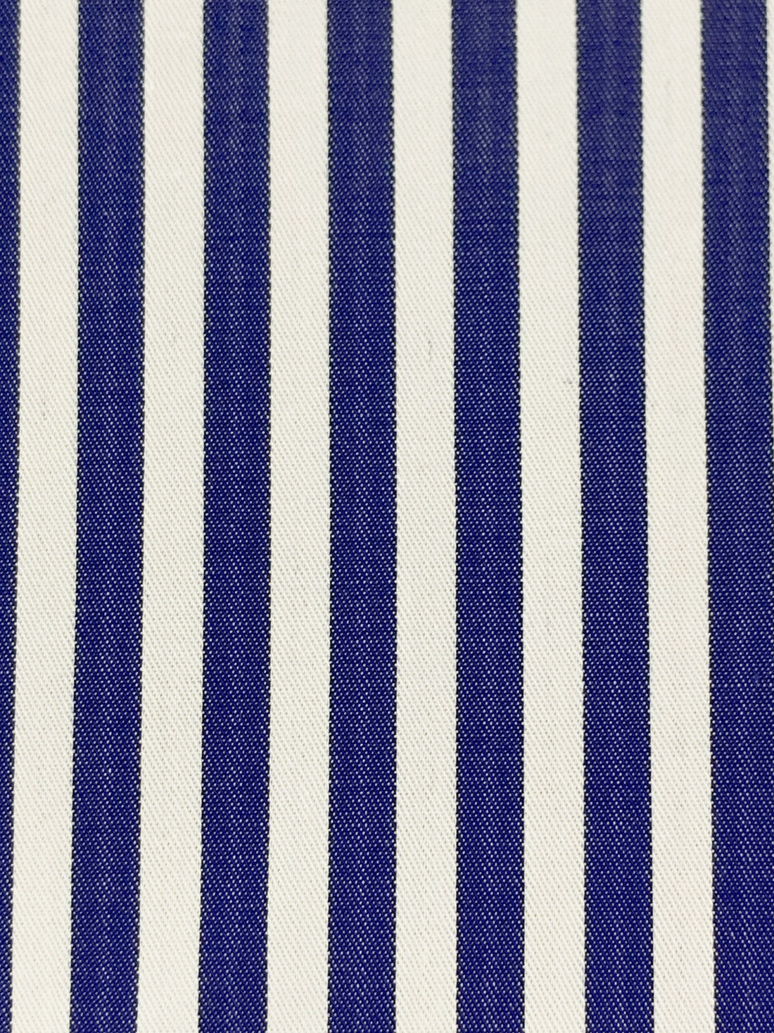 Dark Imperial Blue/White 100% Cotton Vertical Stripe Weave Shirting 58W