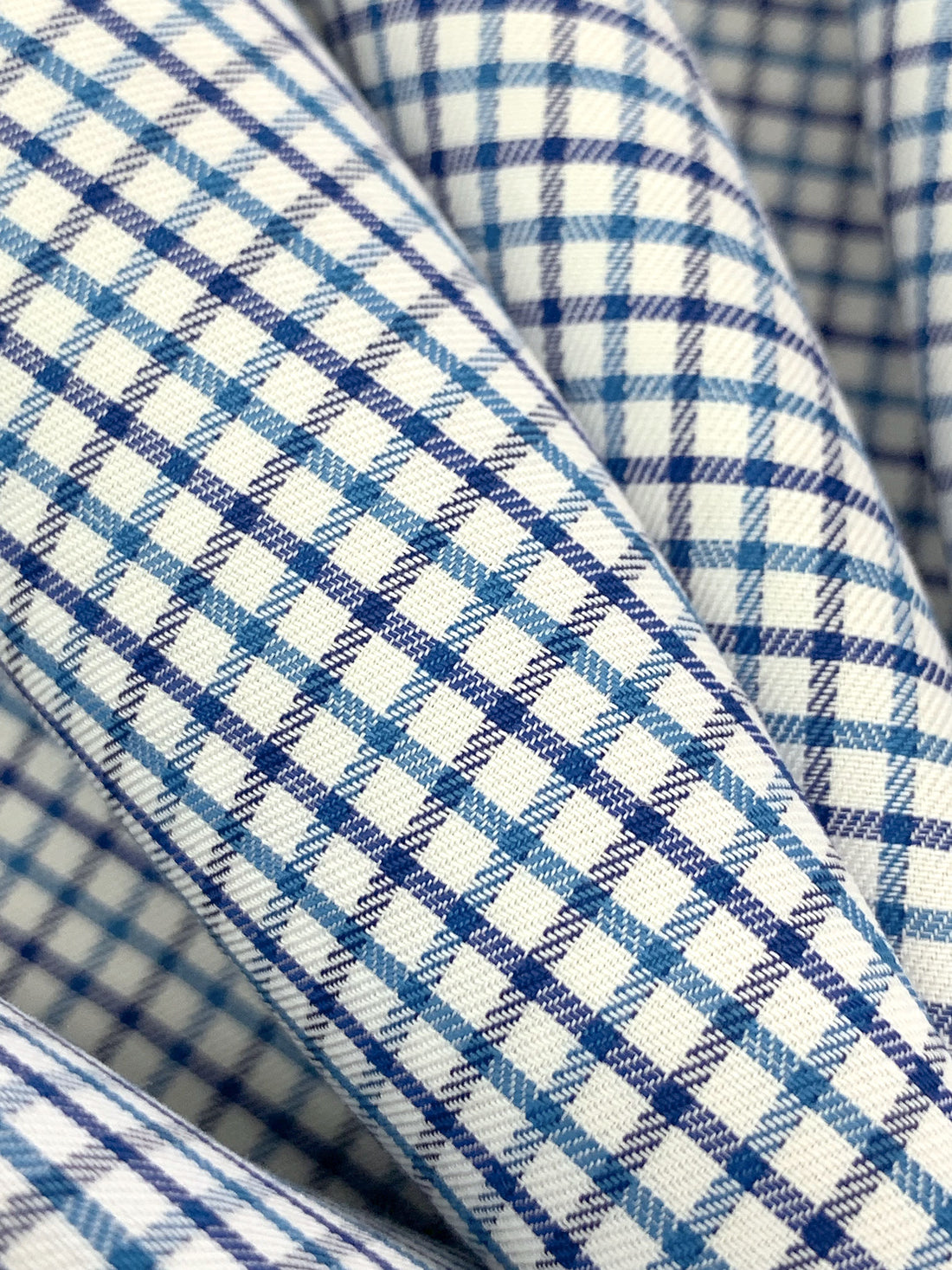 Dark Lapis Blue/White/Shadow Blue 100% Cotton Small Windowpane Plaid Weave Shirting 56W