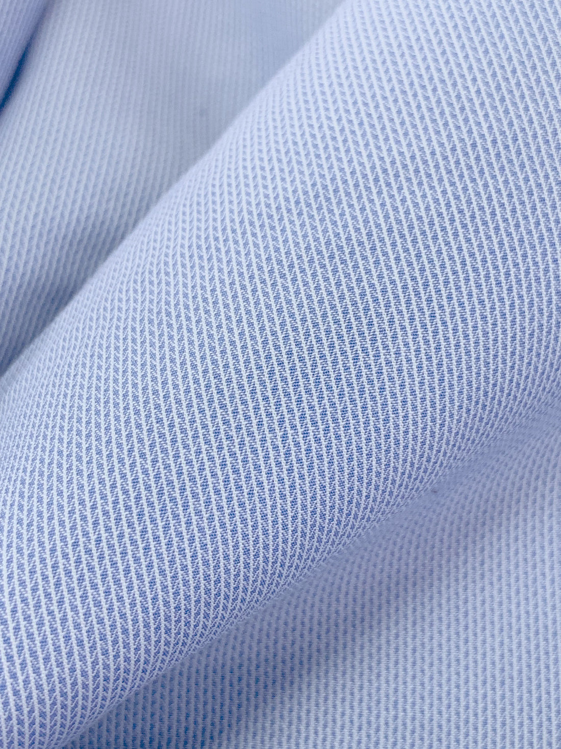 Light Cobalt Blue/White 100% Cotton Novelty Weave Shirting 58W