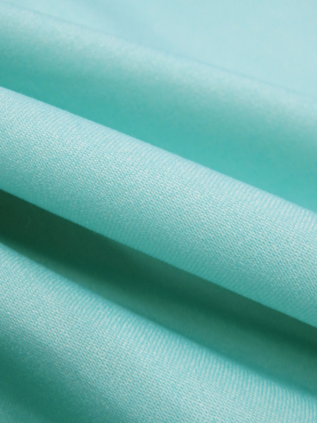 Robin's Egg Blue Rayon/Nylon/Lycra Stretch Bengaline Suiting - NY Designer - 60W