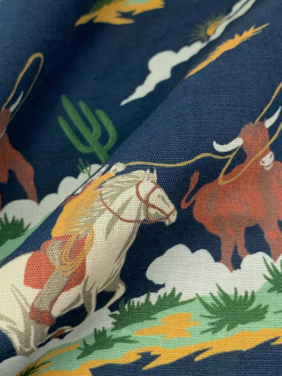 Independence Blue/Sunray/Brown Sugar/Multi 100% Cotton/Linen Cowboy Print Slubbed Shirting 56W