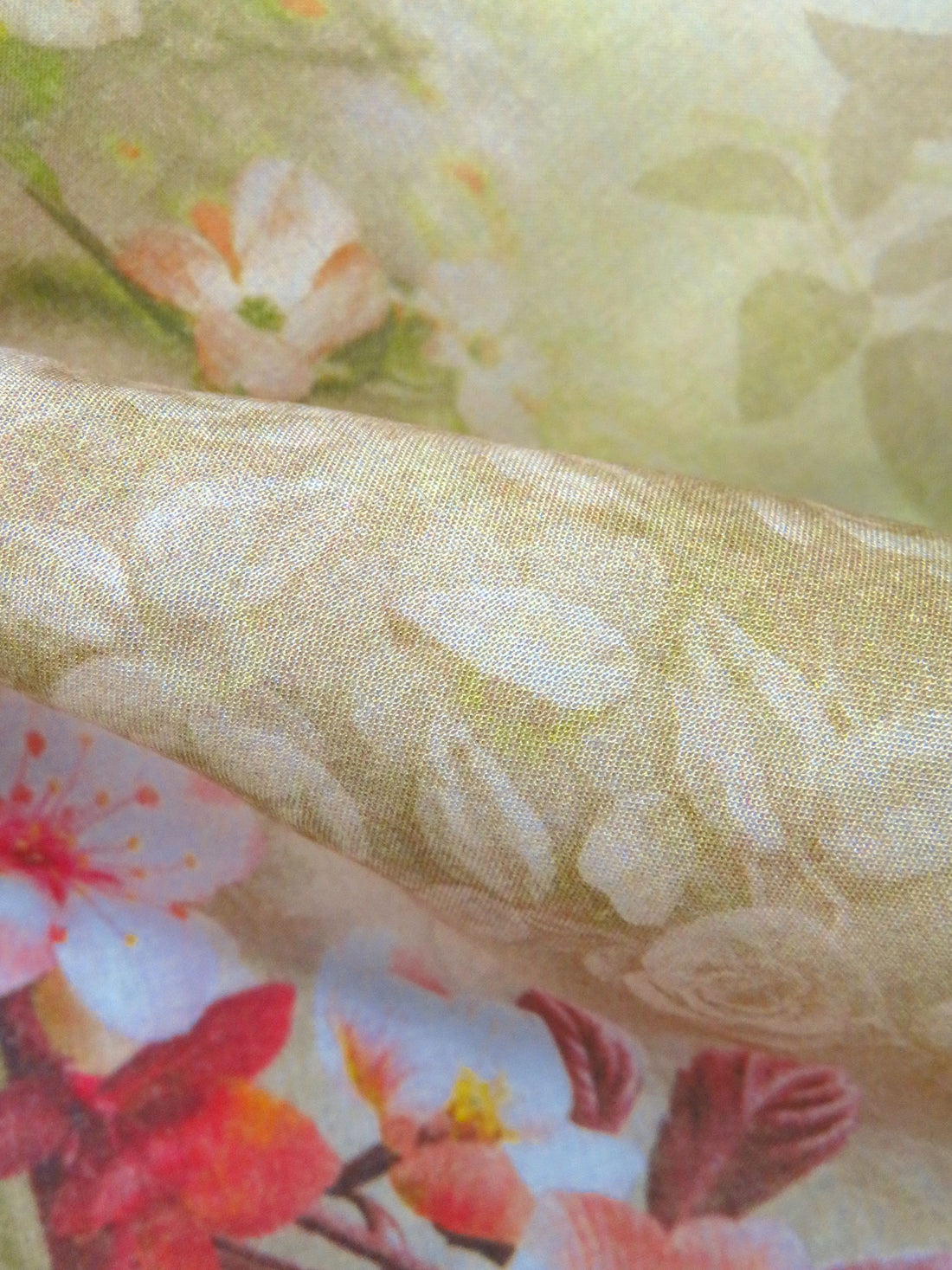 Matte Red/French Pink/Muted Olive/Multi 100% Cotton Floral Stems Print Lawn 58W