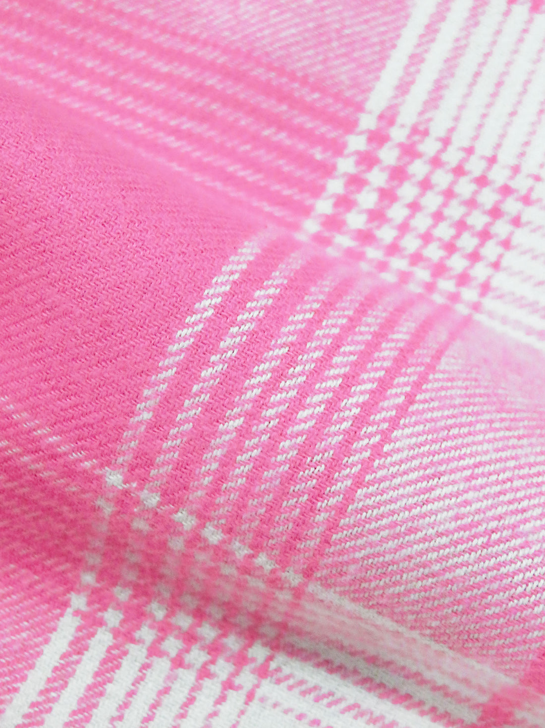 Persian Pink/Off-White 100% Cotton Plaid Weave Flannel Shirting 62W