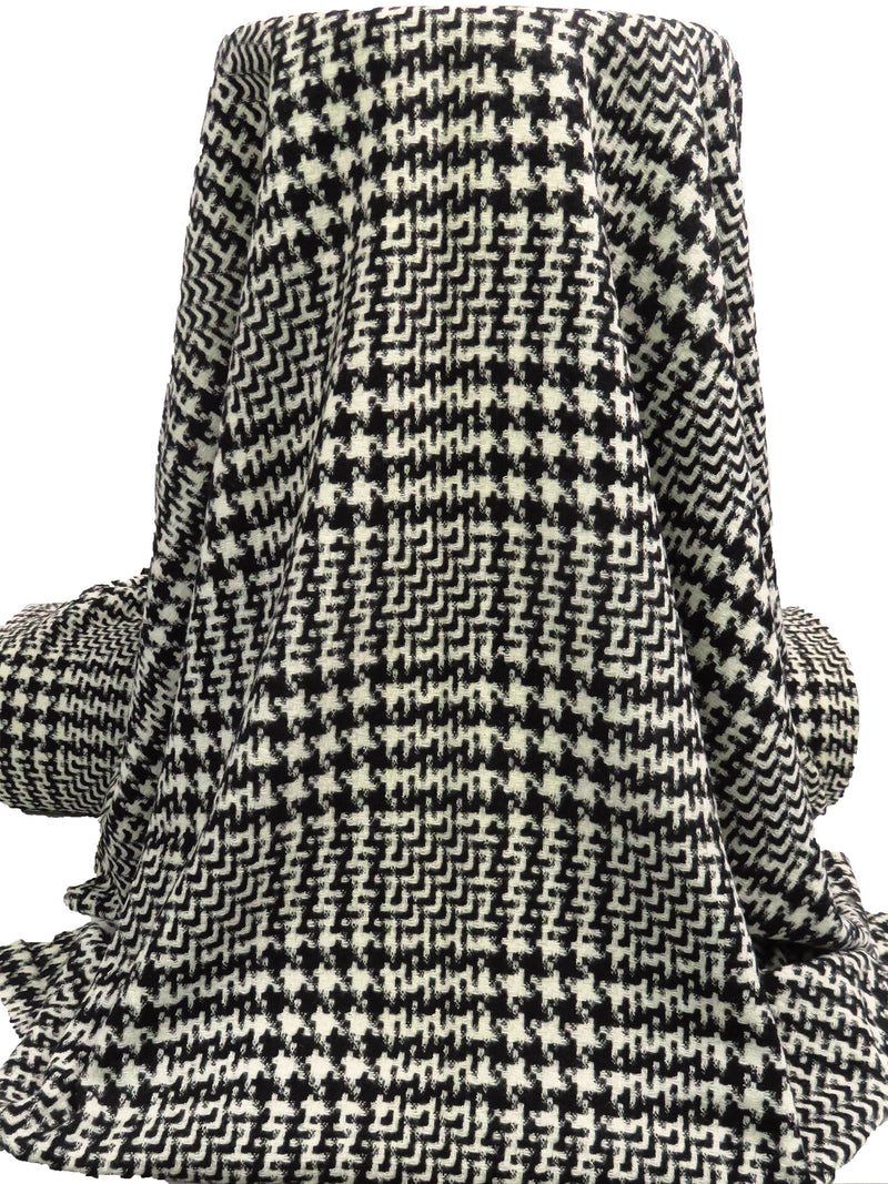 Black/Cream Wool/Nylon Houndstooth Plaid Weave Coating 56W