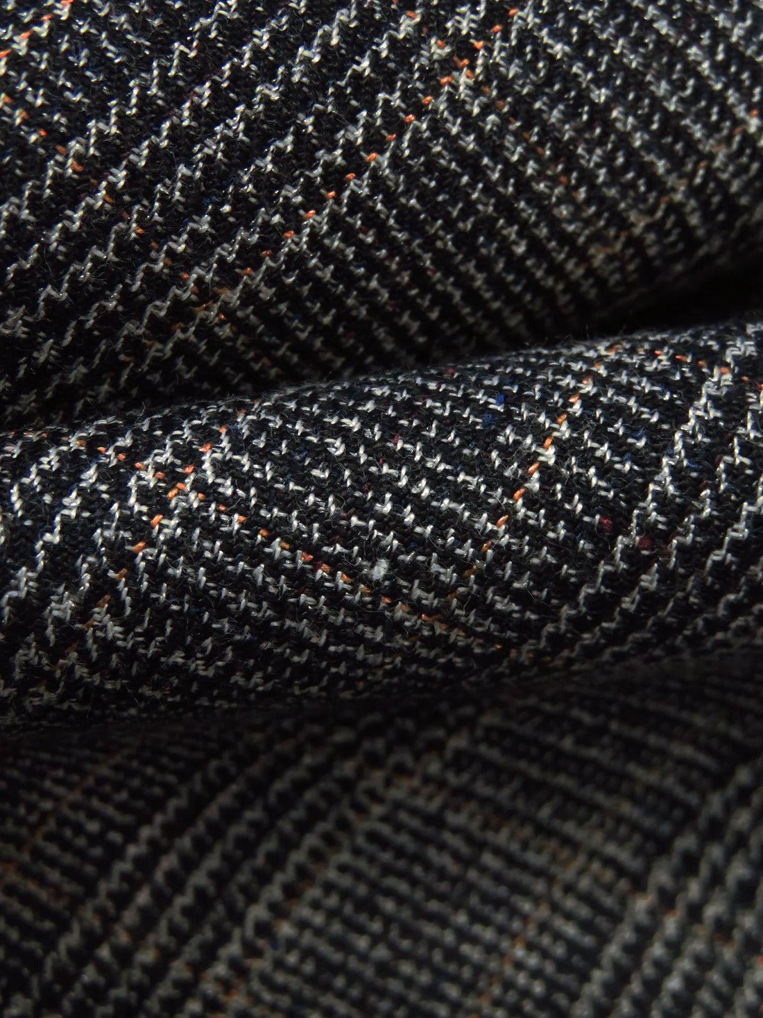Black/Copper Rust/Dark Blue/Multi Polyester/Wool Glen Plaid Weave Suiting 60W