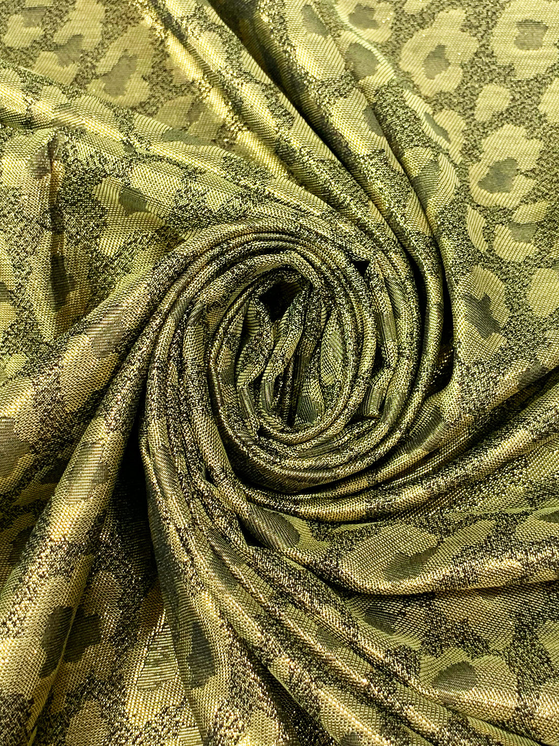 Gold/Black Polyester/Metallic Animal Jacquard Woven 61W