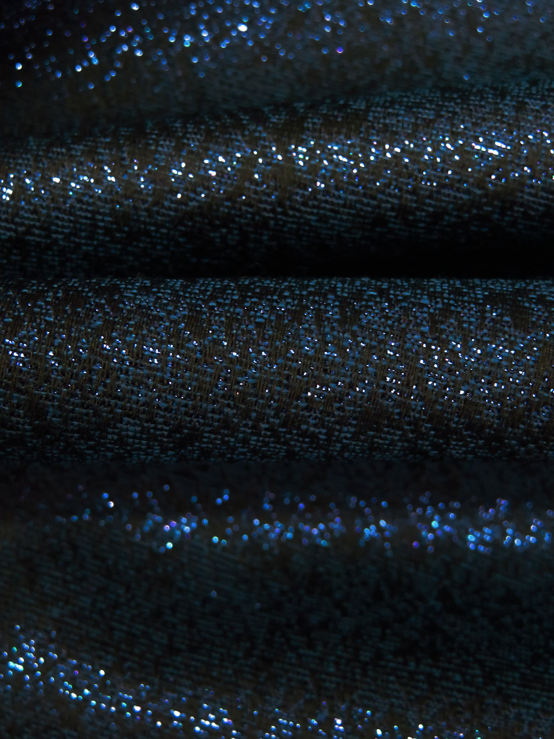 Black/Dark Blue/Navy Teal Polyester/Metallic Metallic Woven 54W