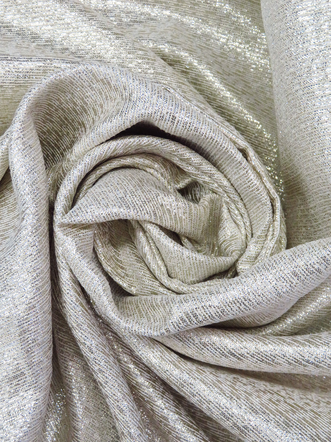 White/Gold/Silver Polyester/Metallic Slubbed Suiting 54W