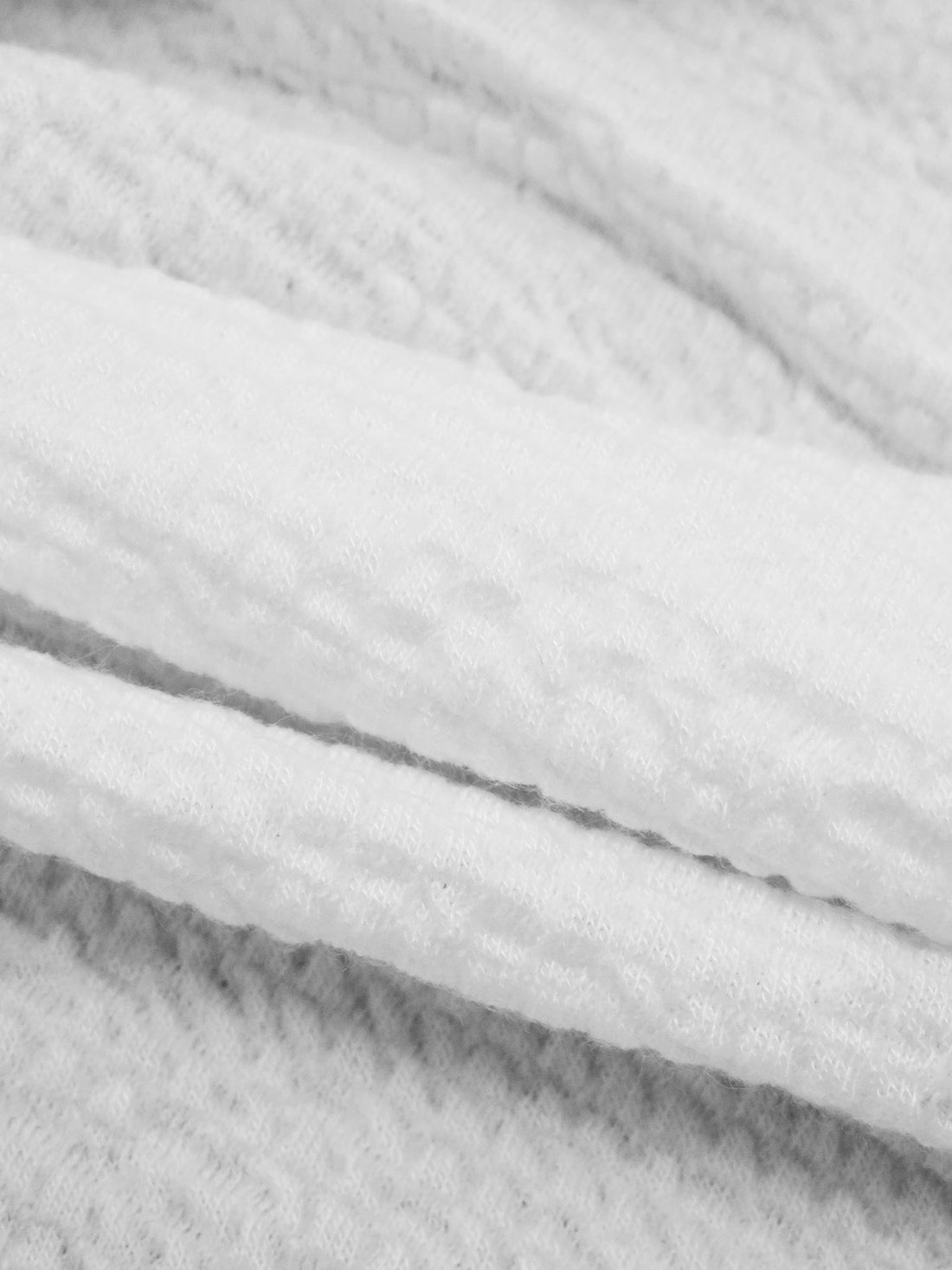 Snow White Polyester/Lycra Puckered Knit 55W