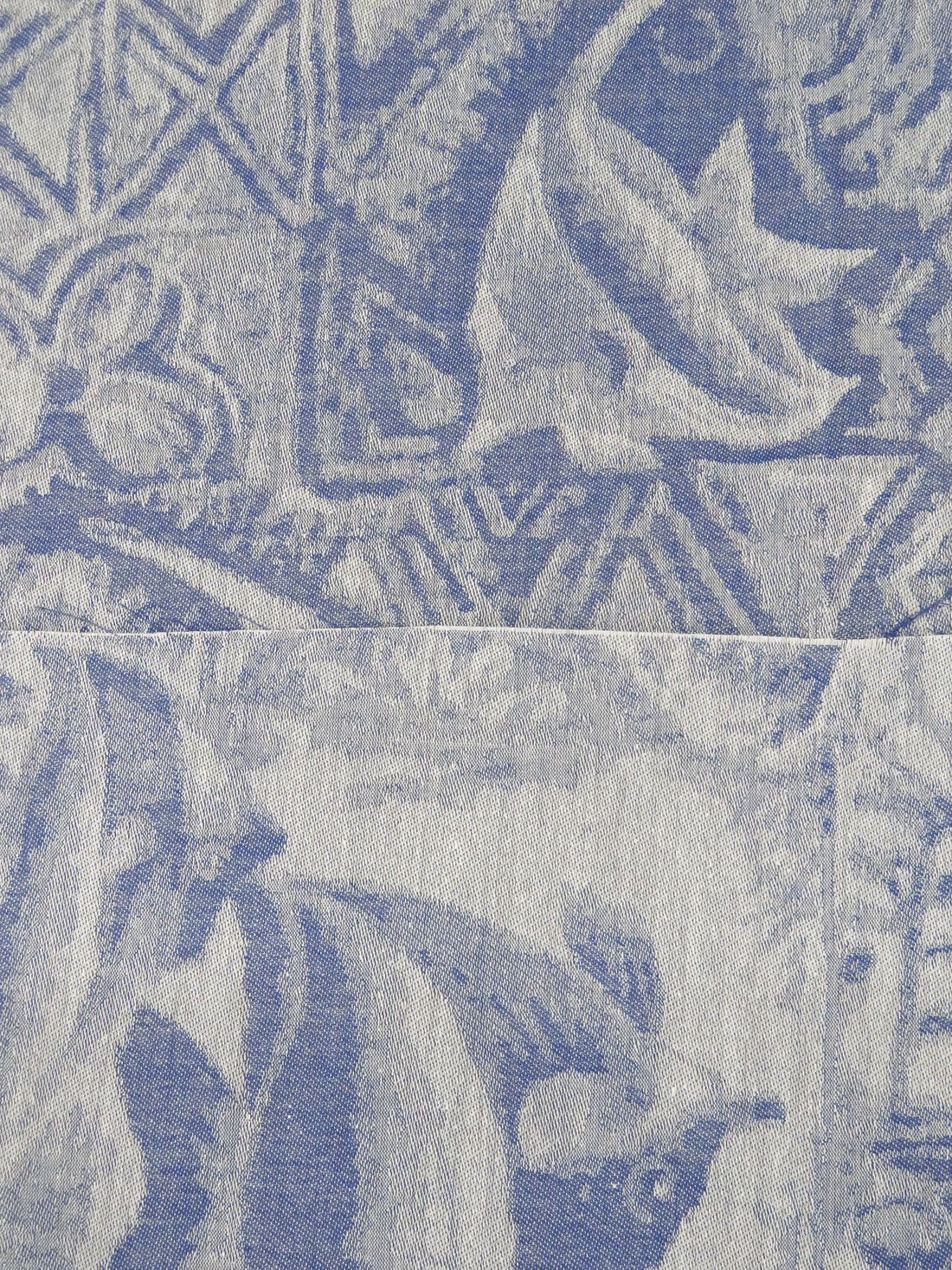 Blue Yonder/White Cotton/Polyester Fish And Tile Weave Chambray Jacquard Shirting - NY Designer - 54W