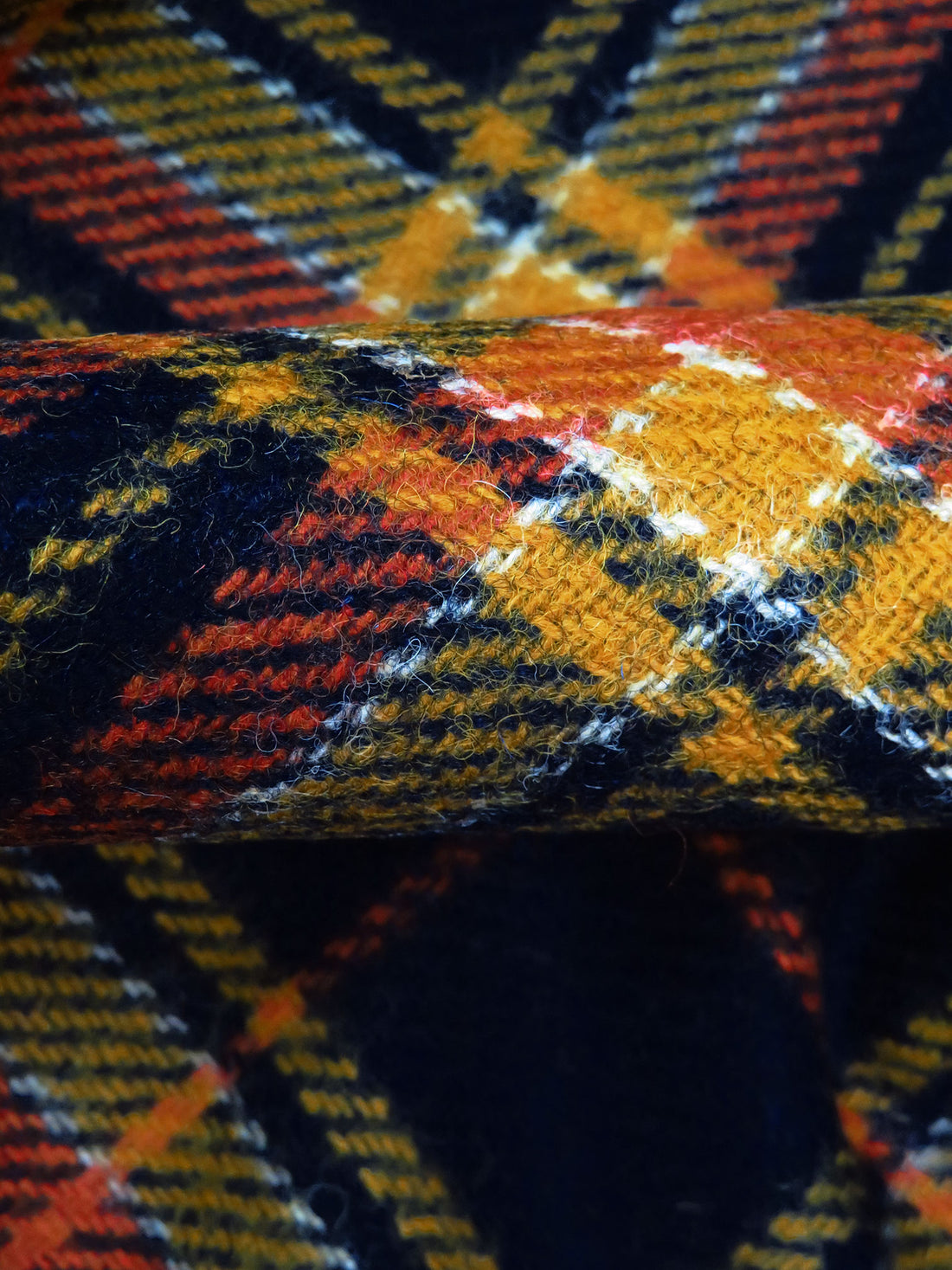 Midnight Navy/Dark Goldenrod/White/Rust 100% Wool Plaid Weave Shetland Coating - Imported From England - 60W