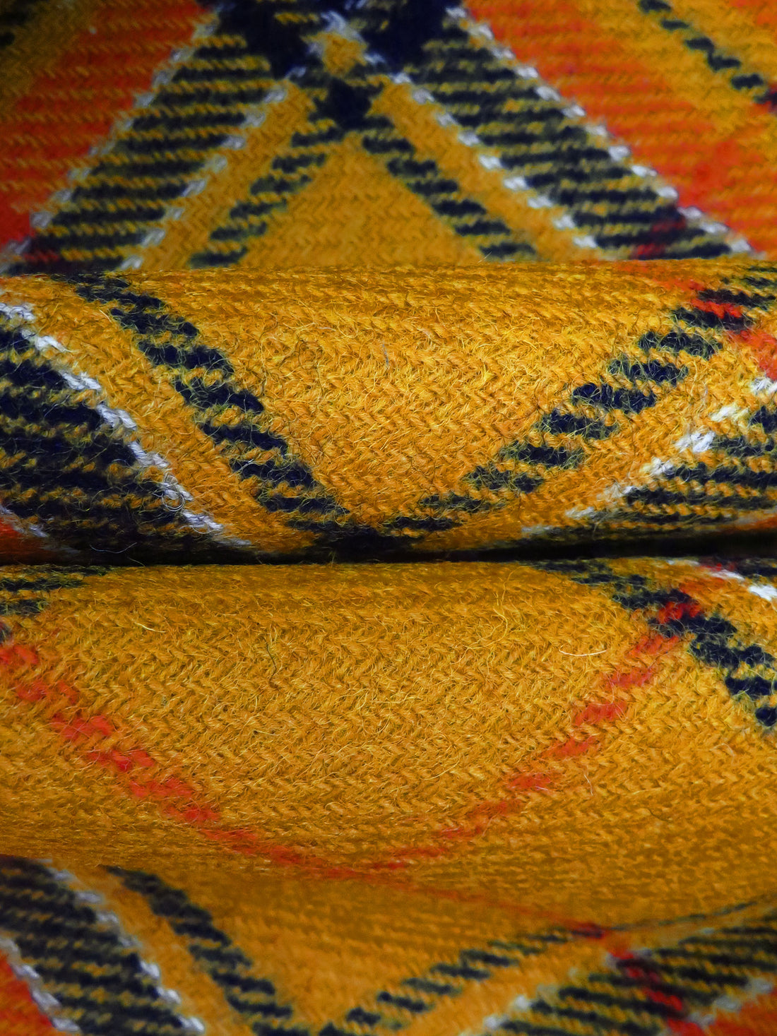 Dark Goldenrod/Midnight Navy/White/Rust 100% Wool Plaid Weave Shetland Coating - Imported From England - 59W