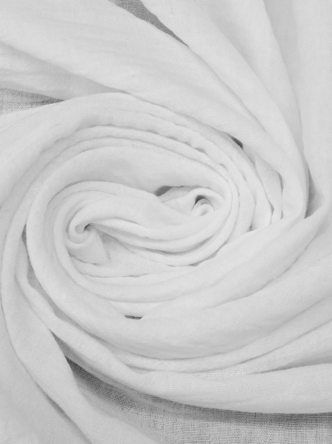 White 100% Polyester Linen-Look Shirting 59W