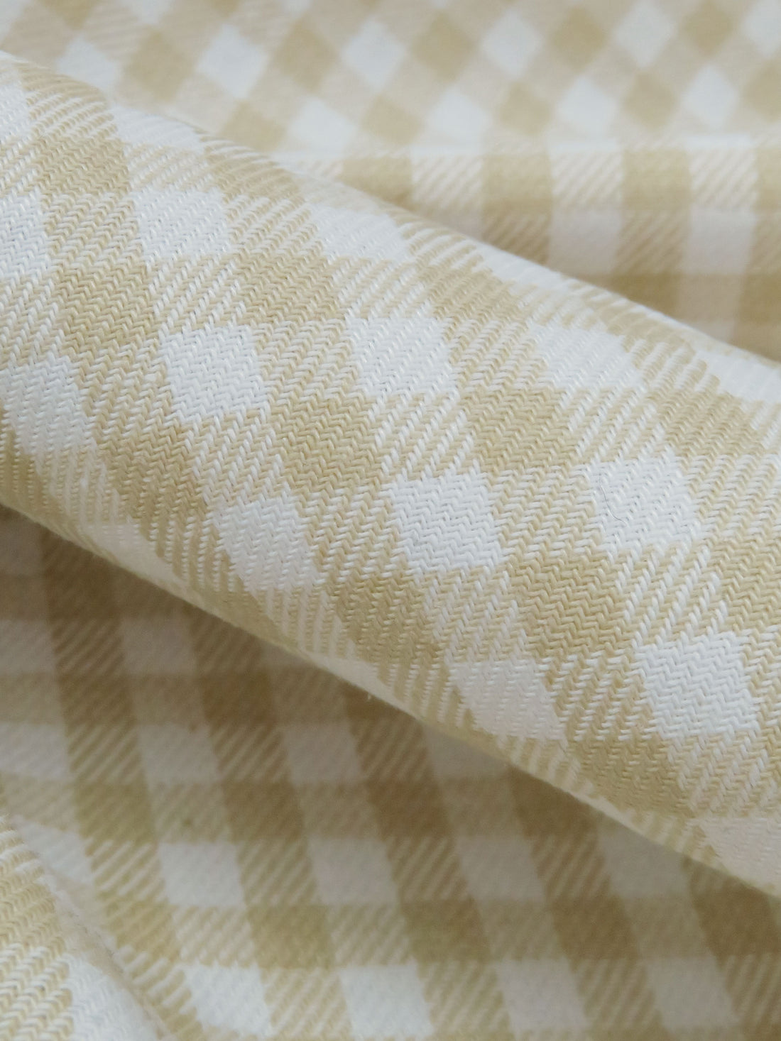 Ecru/White Cotton/Polyester Small Plaid Weave Shirting 56W