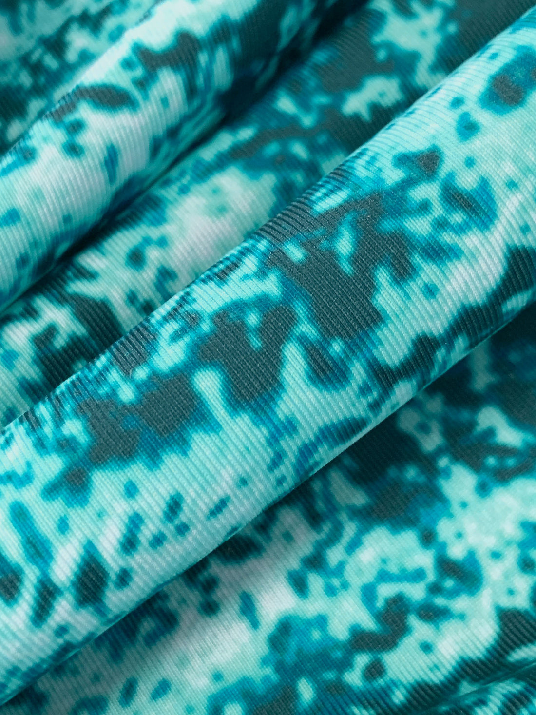 Midnight Spruce/Teal Blue/Pale Turquoise Nylon/Lycra Abstract Print Activewear Knit 59W