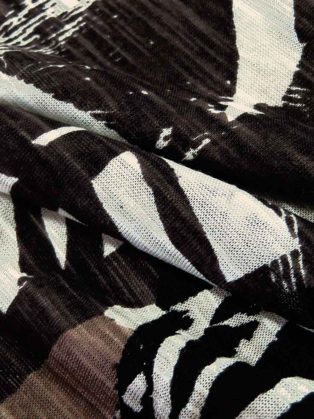 Dark Brown/Brown/White 100% Rayon  Abstract Print Slubbed Tissue Jersey Knit 58W