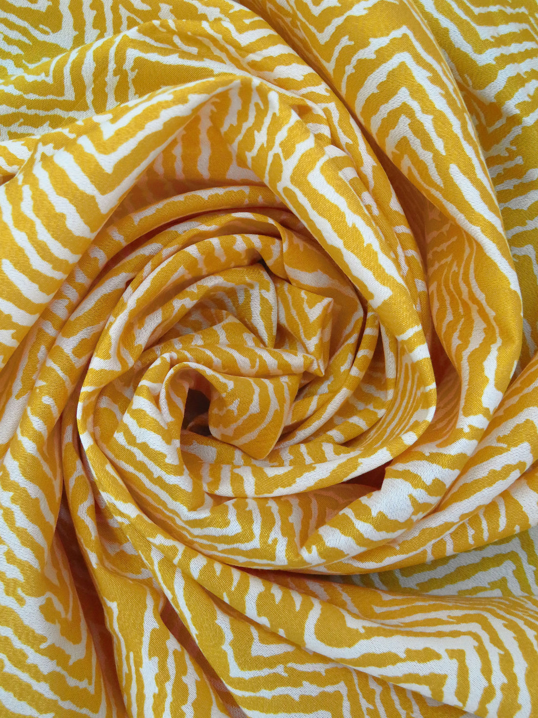 Marigold/Antique White 100% Silk Abstract Zig Zag Print Crepe De Chine - NY Designer - 45W