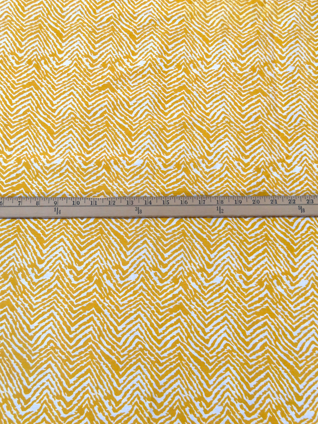 Marigold/Antique White 100% Silk Abstract Zig Zag Print Crepe De Chine - NY Designer - 45W