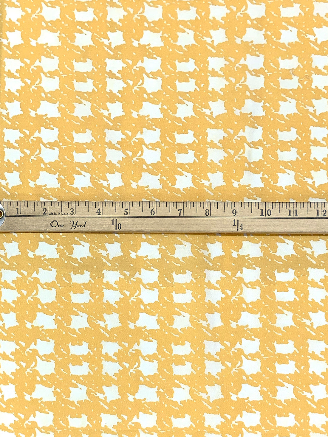 Goldenrod/Off-White 100% Silk Abstract Houndstooth-Look Print Crepe de Chine - NY Designer - 44W