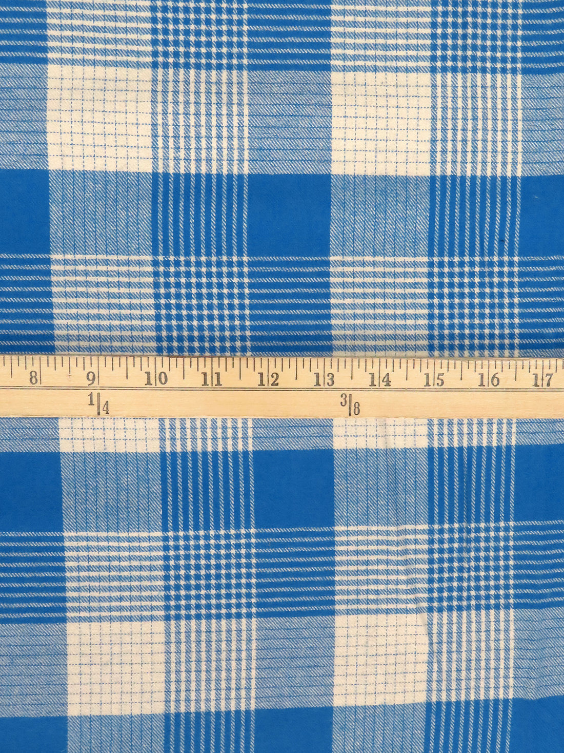 Dark Caribbean Blue/White Sand 100% Cotton Plaid Weave Flannel Shirting 59W