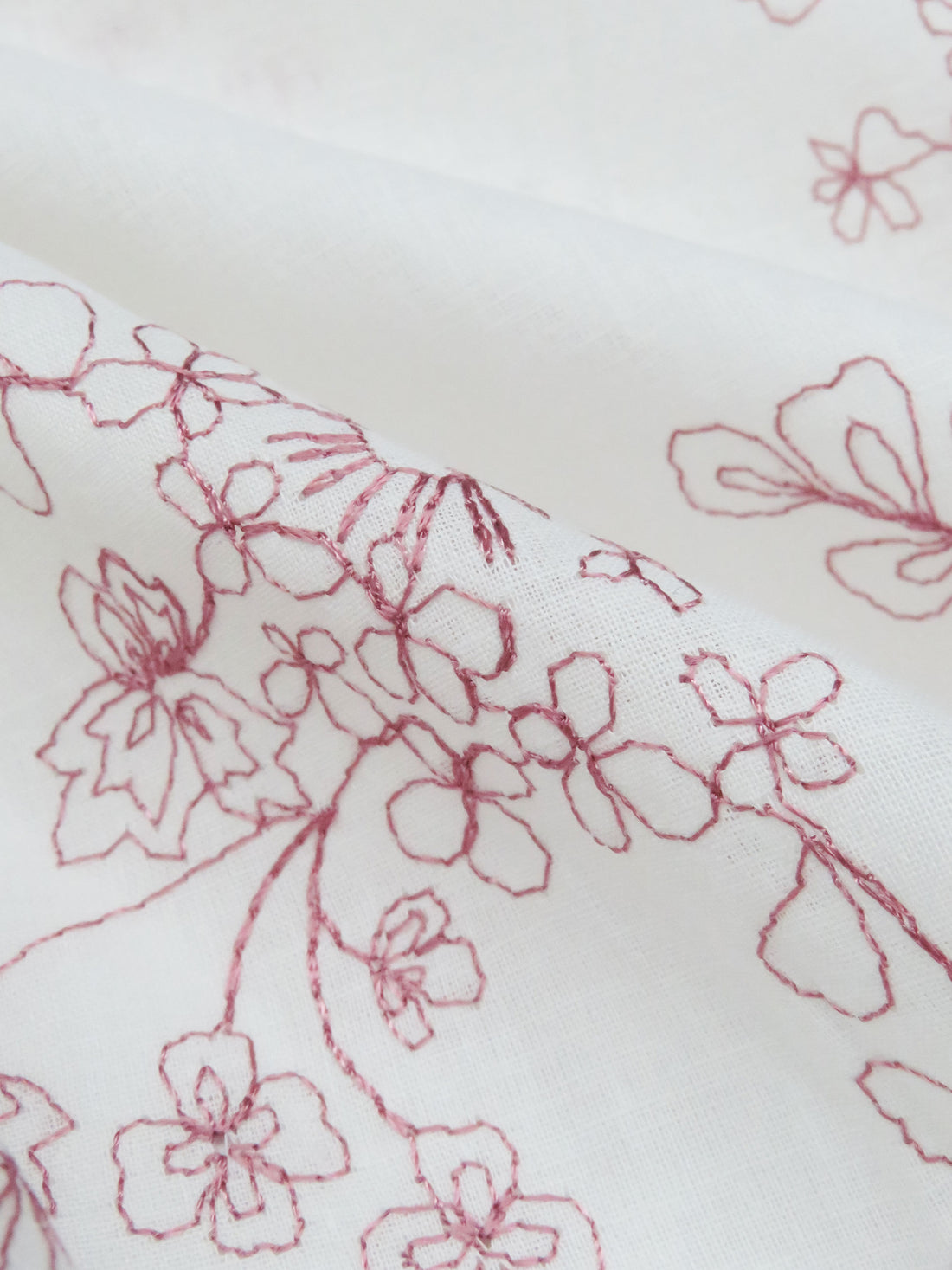 Antique White/Mauve Rose 100% Cotton Floral Embroidered Voile 56W