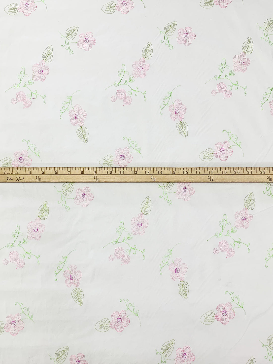 White/Amaranth Pink/Medium Spring Bud Cotton/Lycra Embroidered Floral Stretch Poplin Shirting 49W