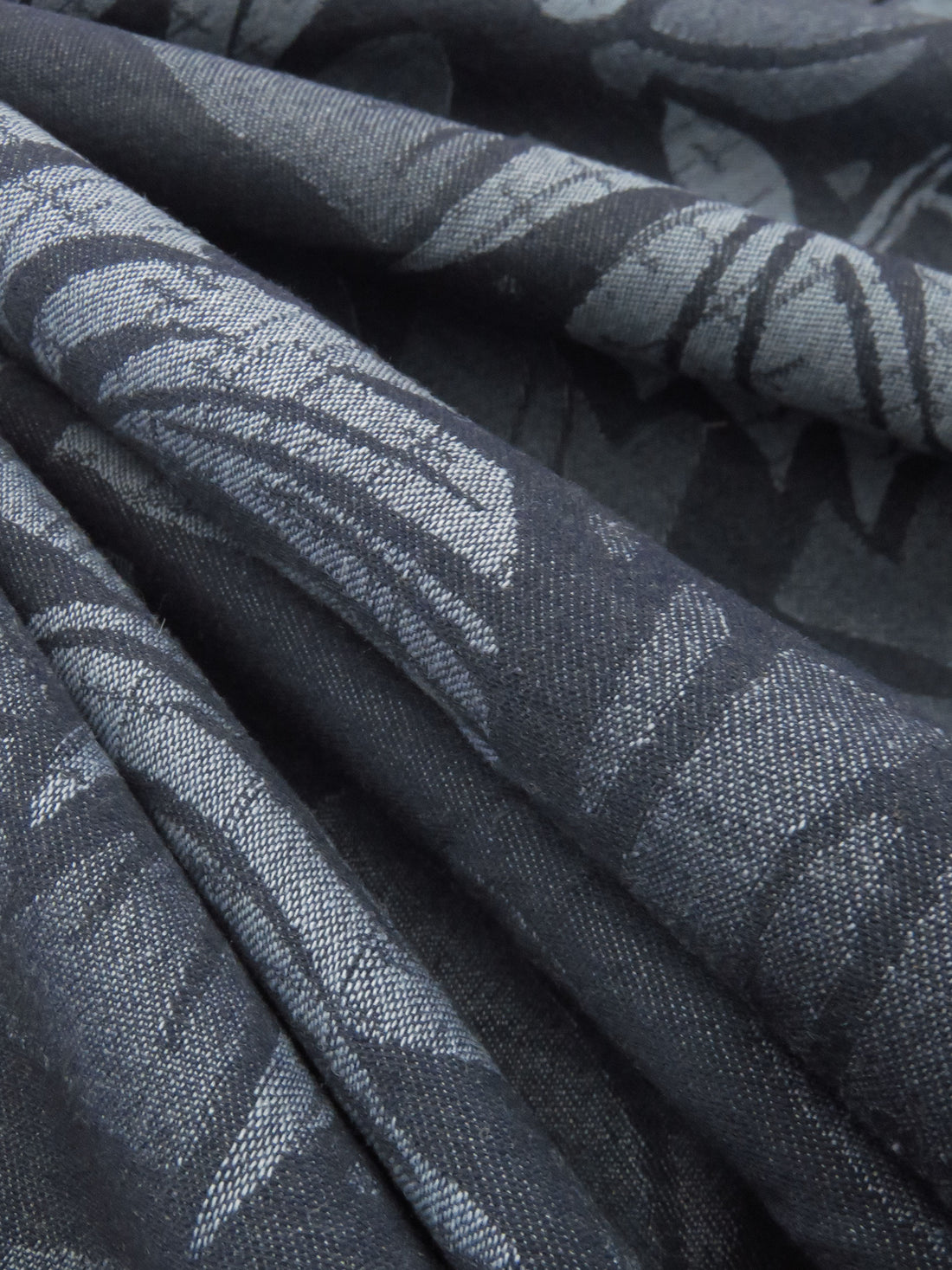 Denim Blue/Cloud Blue/Navy Cotton/Polyester Tropical Foliage Jacquard Shirting - NY Designer - 55W