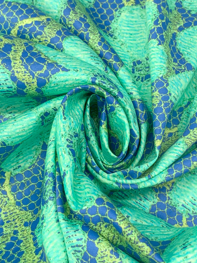 Cobalt Blue/Aqua/Lizard Green 100% Cotton Floral Lace Print Sateen Shirting 56W