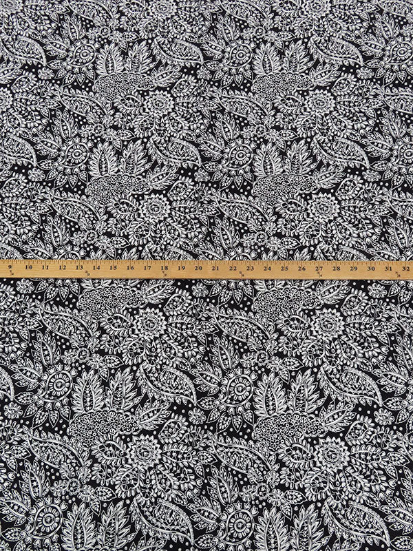 Black/White Rayon/Nylon/Lycra Paisley Print Stretch Bengaline Suiting - NY Designer -58W