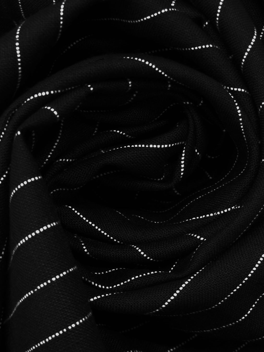 Black/White 100% Linen Vertical Pinstripe Weave Suiting 58W