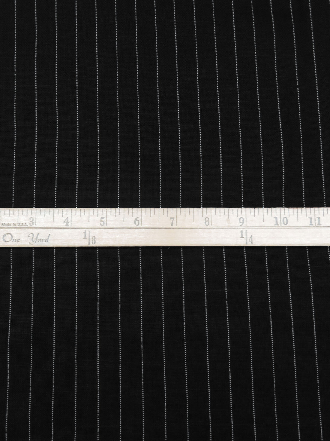 Black/White 100% Linen Vertical Pinstripe Weave Suiting 58W