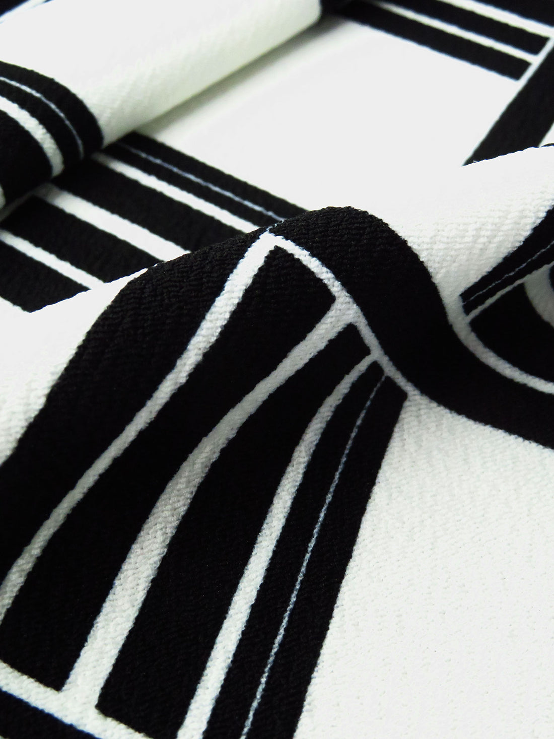 Ink Black/Eggshell White Polyester/Lycra Geometric Print Liverpool Double Knit 64W
