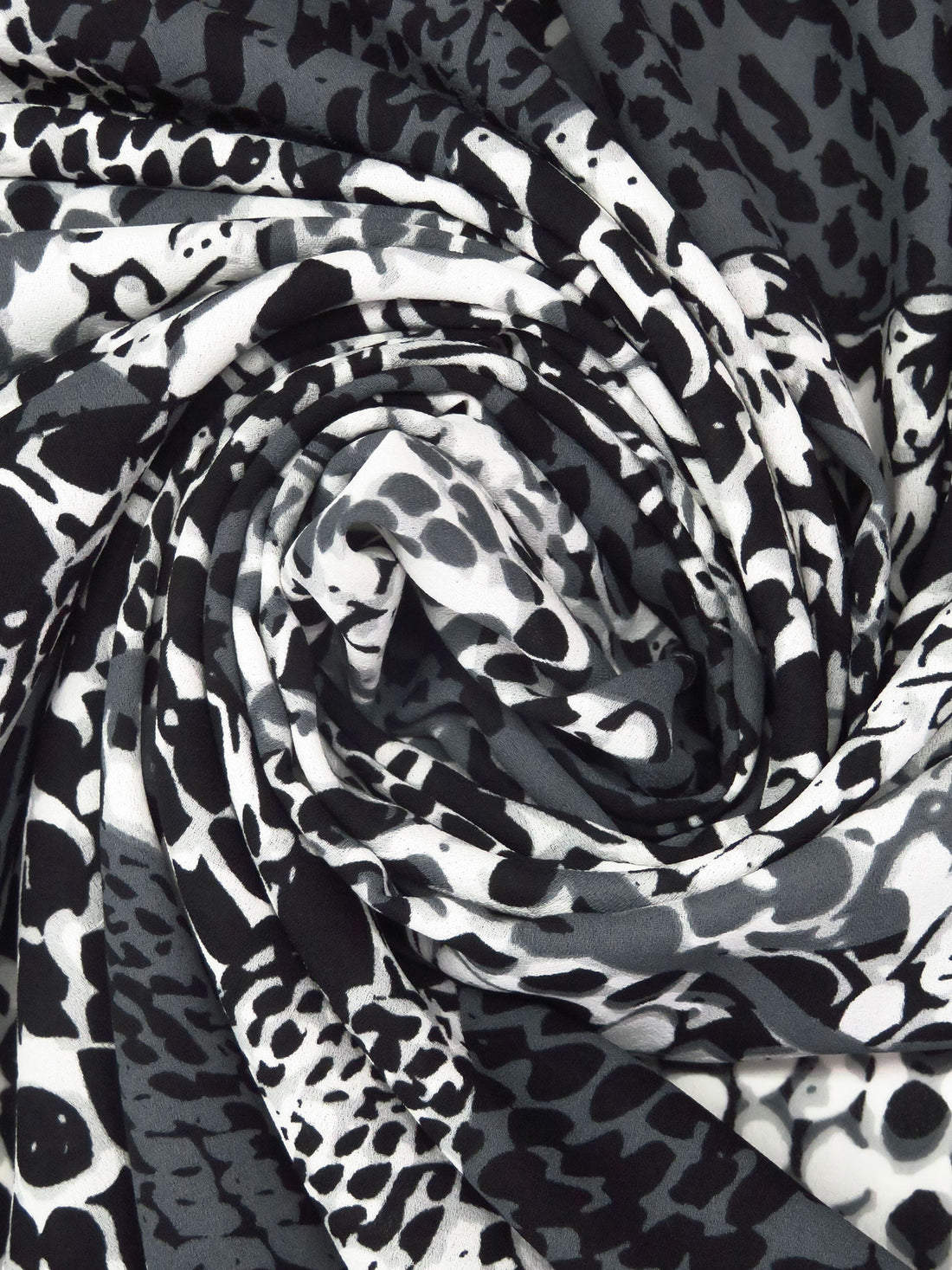 Black/White/Dark Gray 100% Polyester Abstract Geometric Print Crepe Blouse Weight Woven 57W