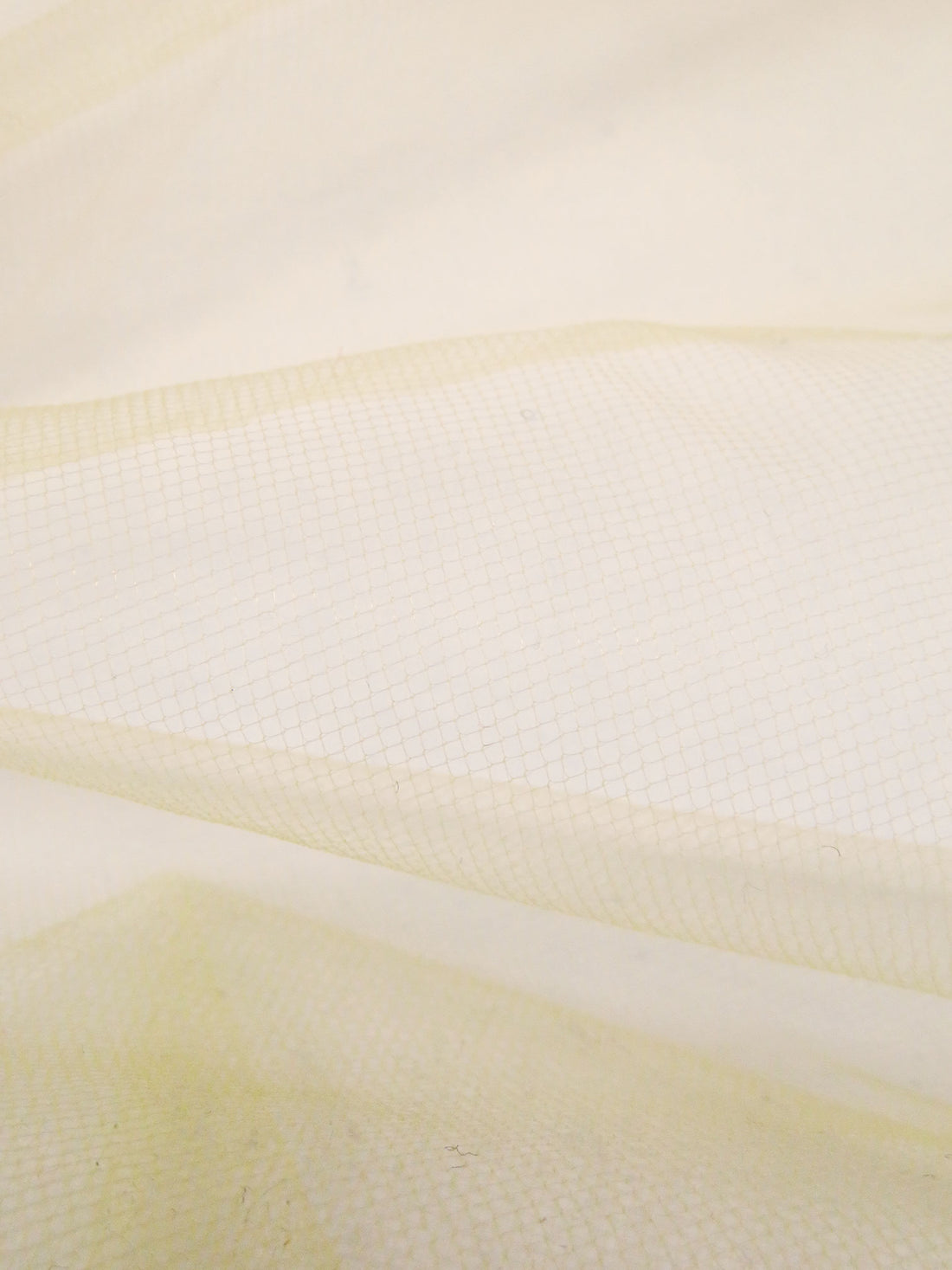 Kings Yellow 100% Polyester Tulle 114W