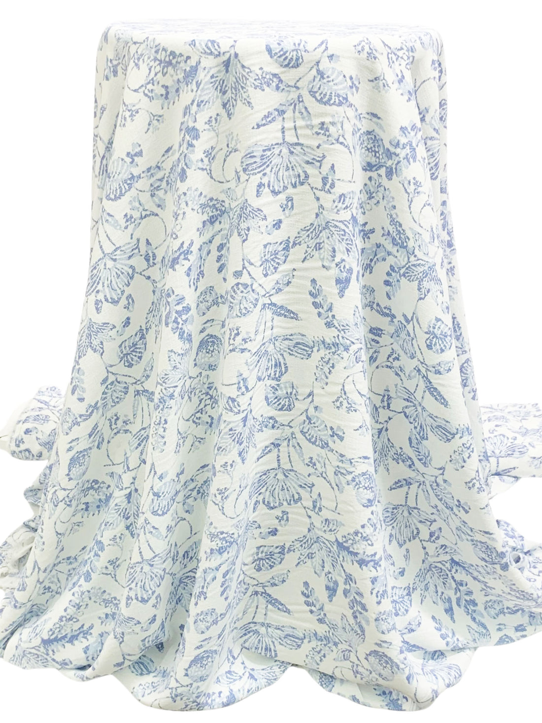Soft Blueberry/White Polyester/Lycra Floral Print Linen-Look Blouse Weight Woven 58W