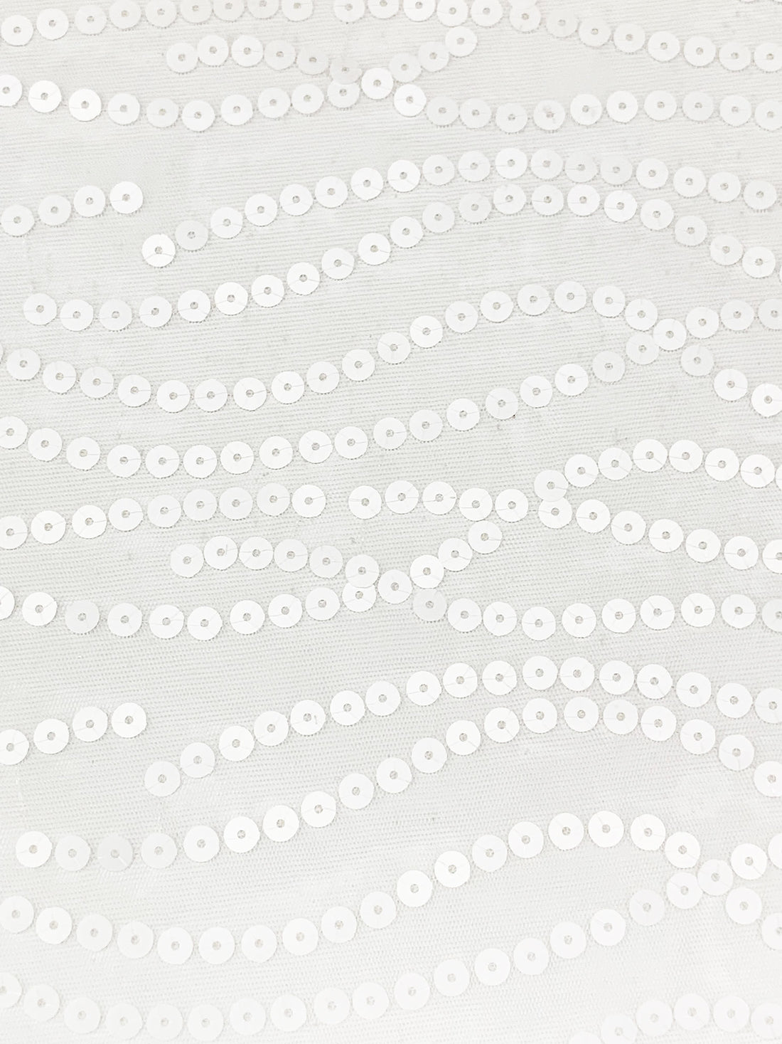 White 100% Nylon Horizontal Wavy Sequins On Netting 51W