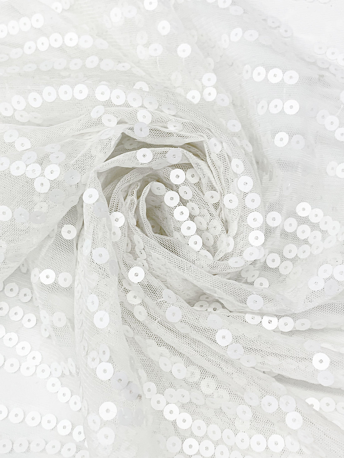 White 100% Nylon Horizontal Wavy Sequins On Netting 51W