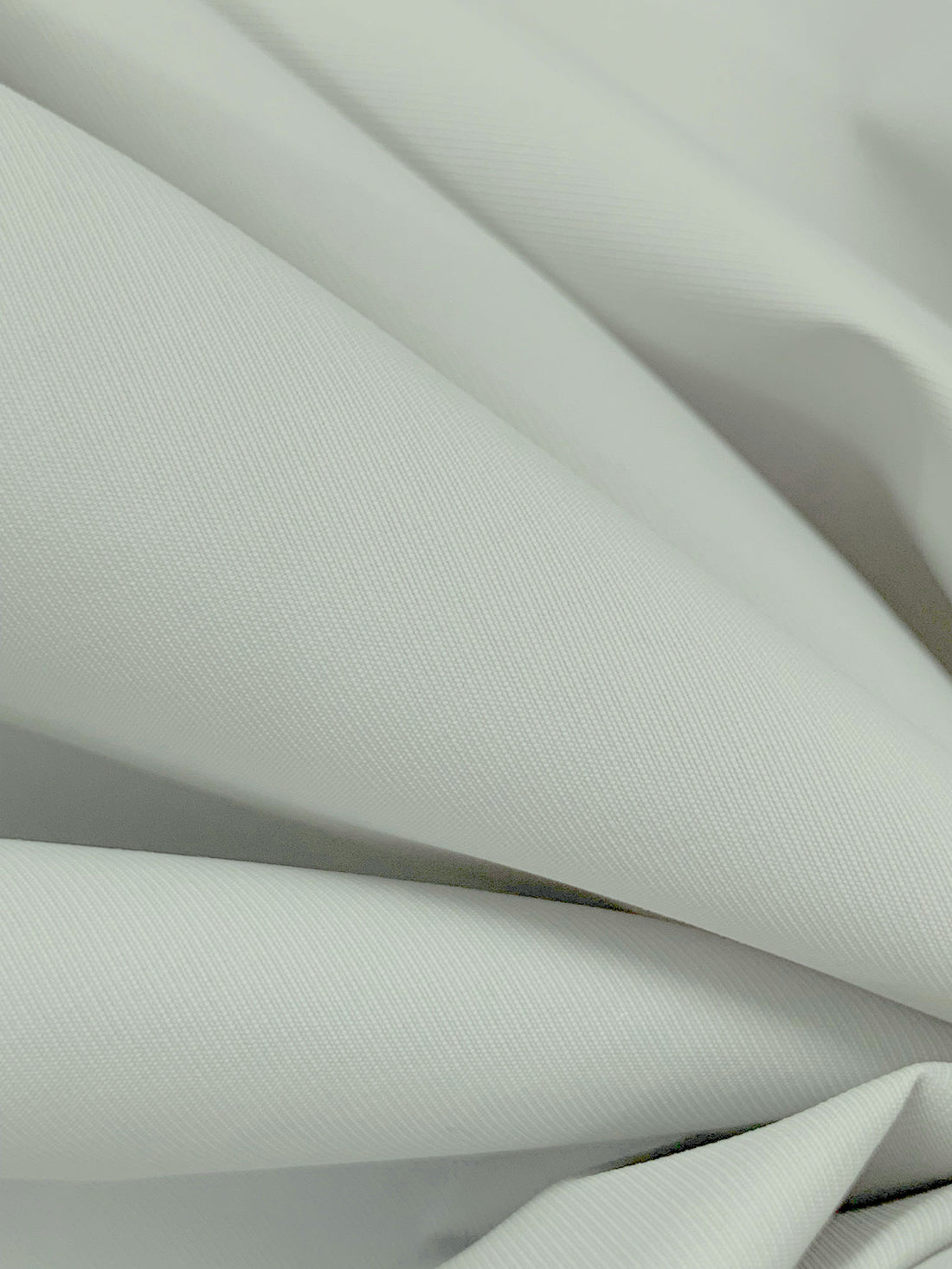 Silver Sand 100% Nylon Water Repellent Woven Supplex - Canada Goose - 60W