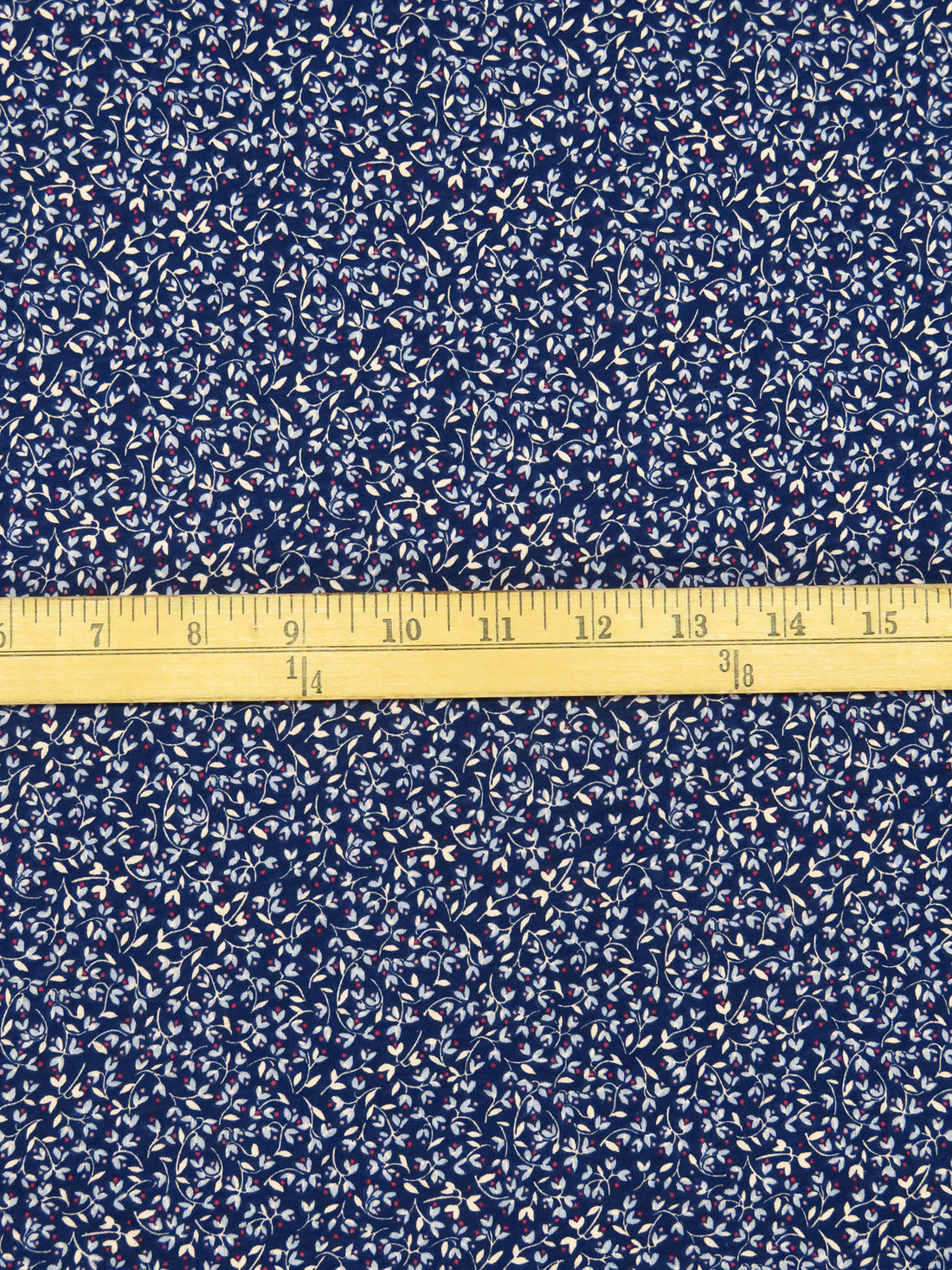 Dark Navy Blue/White/Vivid Red/Multi 100% Cotton Floral Print Jersey Knit 67W