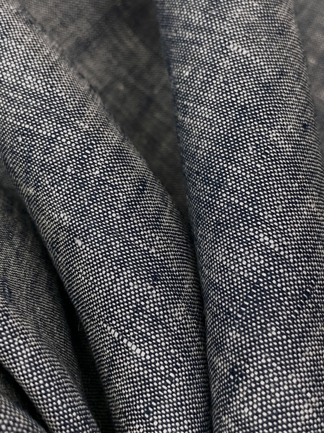 Navy Blue/White 100% Linen Cross-Dyed Shirt-Weight Woven - European Mill - 61W