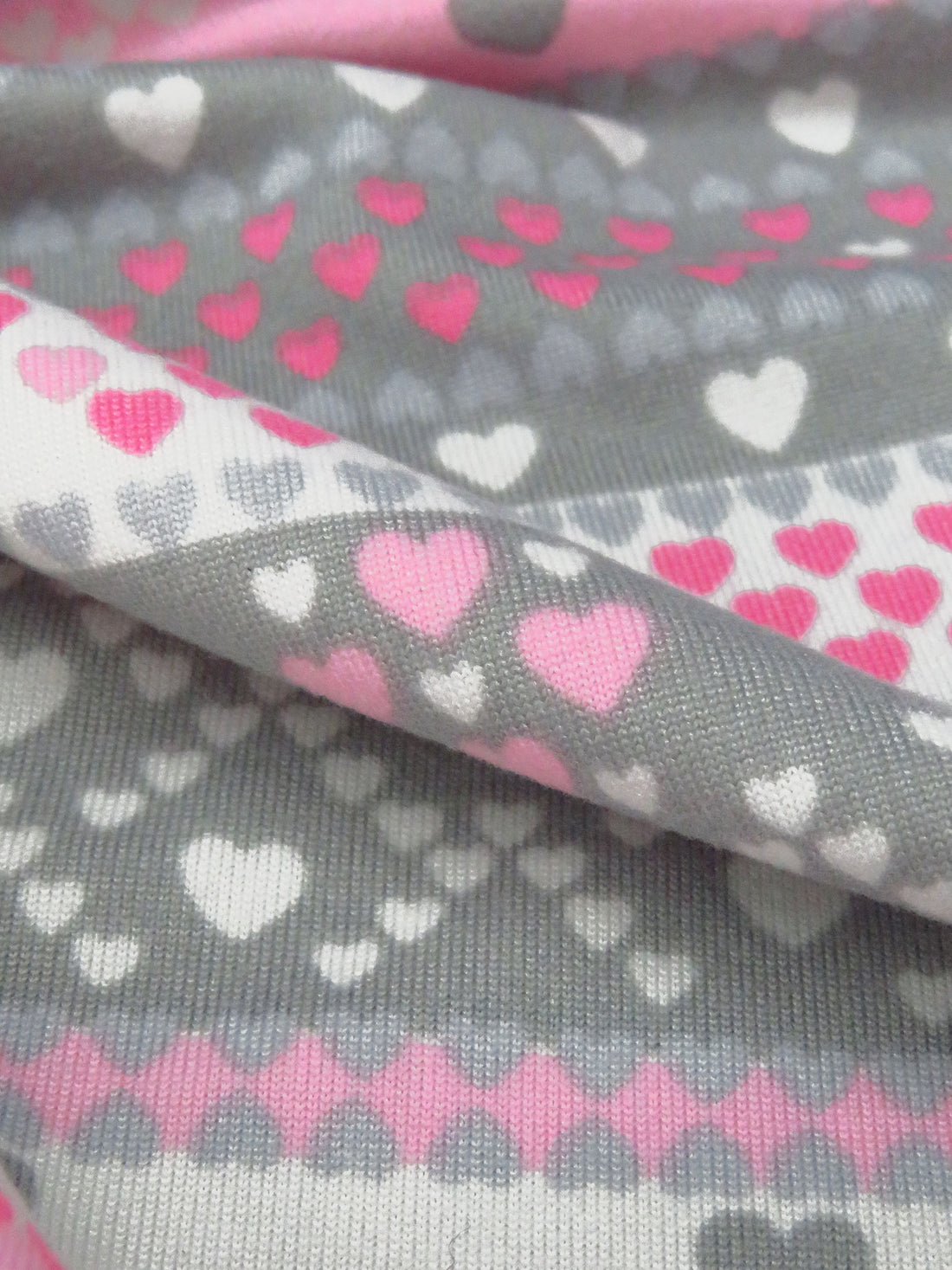 Light Gray/Middle Tone Gray/Pink Rose/Multi Polyester/Lycra Heart Stripe Print Double Brushed Knit 65W