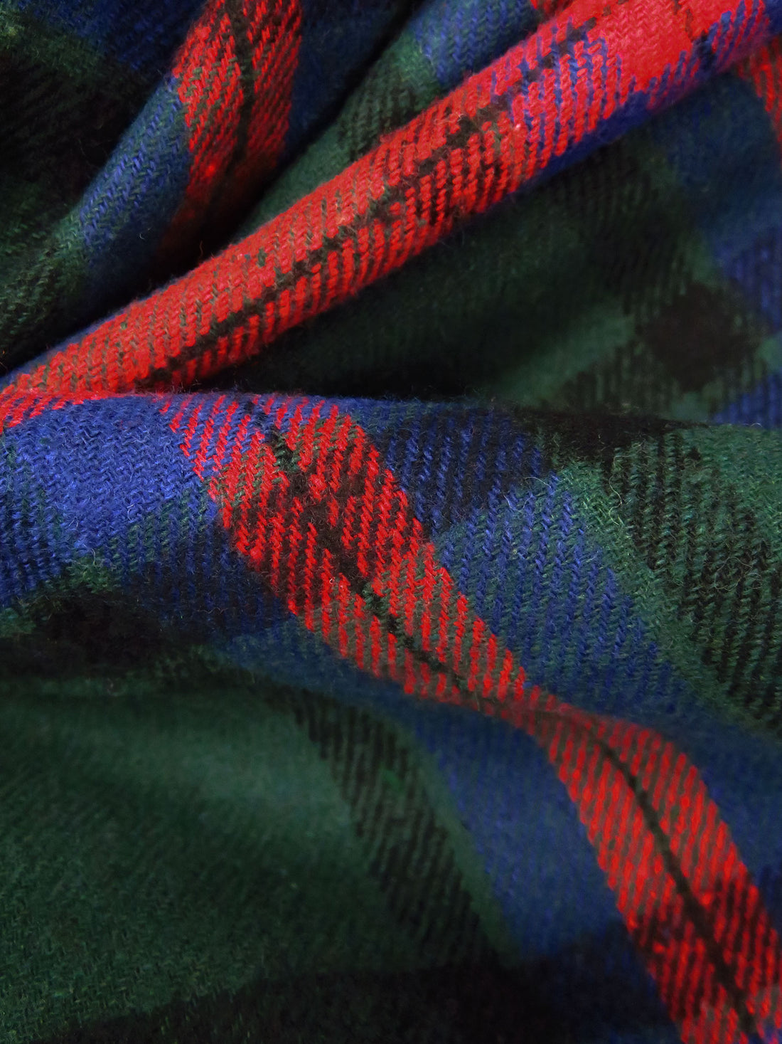 Dark Green/Scarlet/Black/Multi 100% Cotton Plaid Weave Flannel Shirting 54W