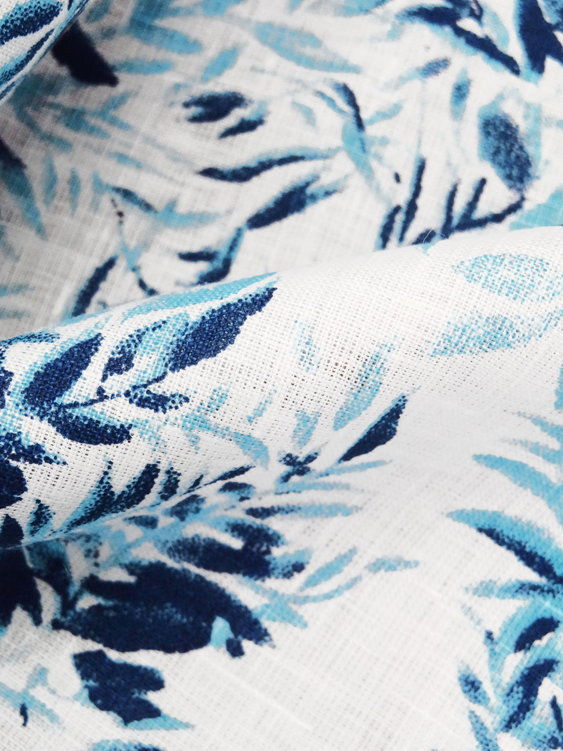 White/Dark Denim/Seafoam Blue 100% Linen Leaves Print Shirt Weight Woven 56W