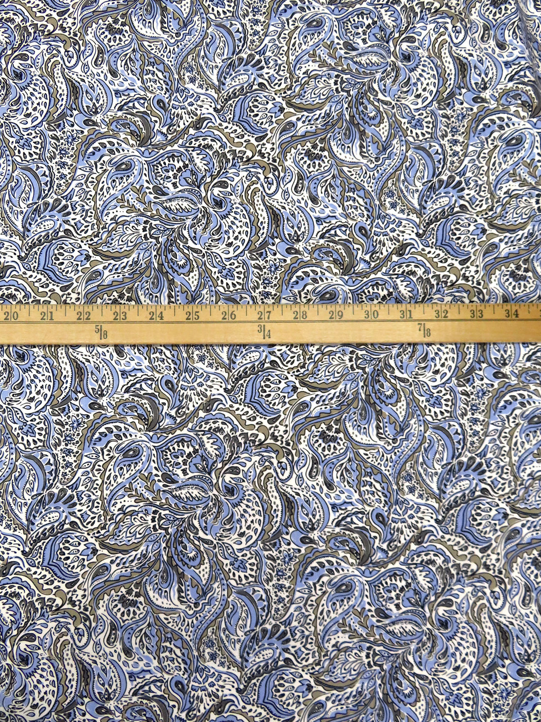 White/Light Cobalt/Black/Multi Cotton/Lycra Busy Folk Floral Paisley Print Stretch Sateen Shirting 54W