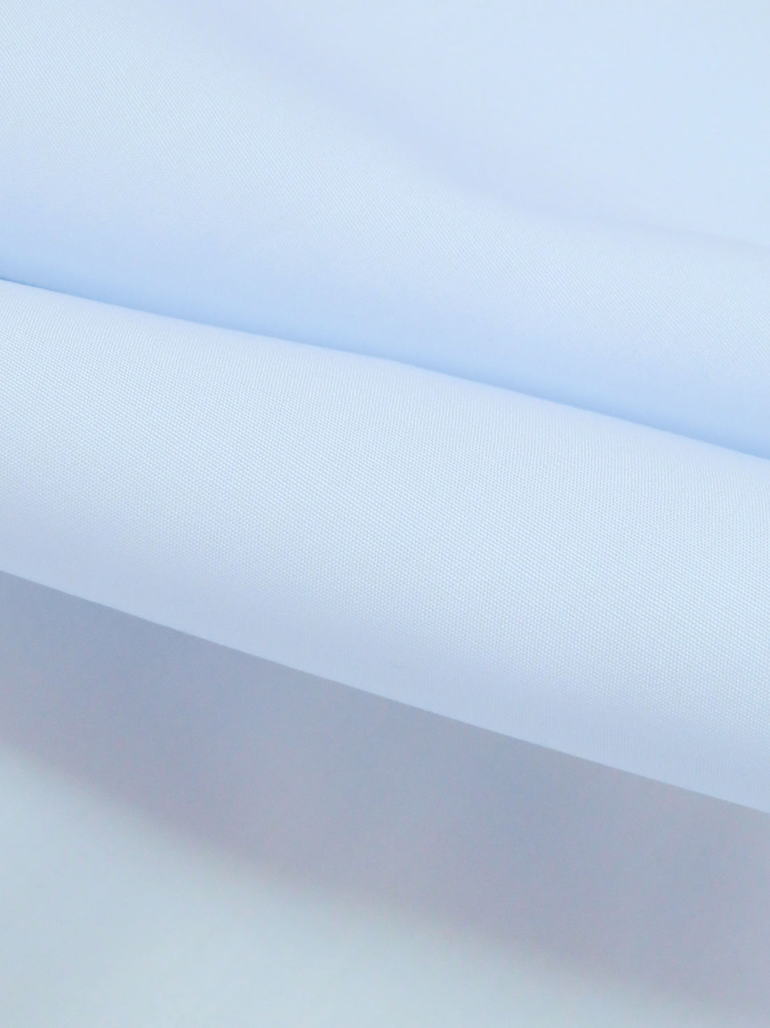 Light Beau Blue 100% Cotton Broadcloth Shirting 57W