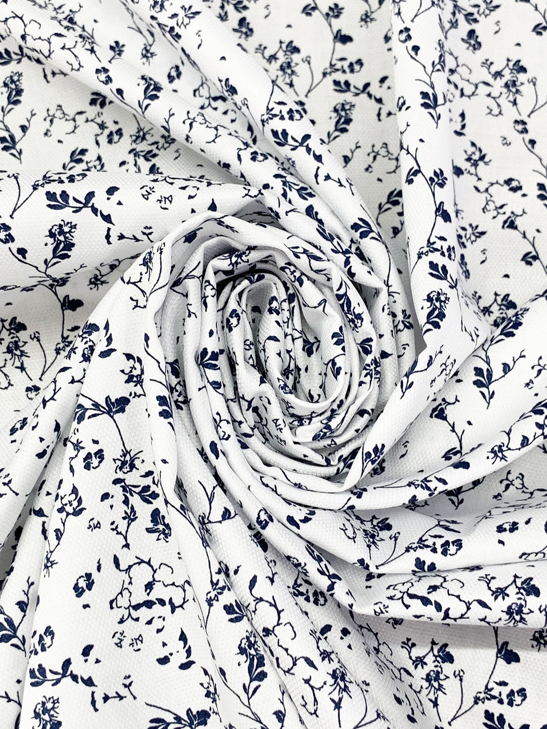 White/Navy 100% Cotton Floral Branches Print Diamond Weave Shirting 61W