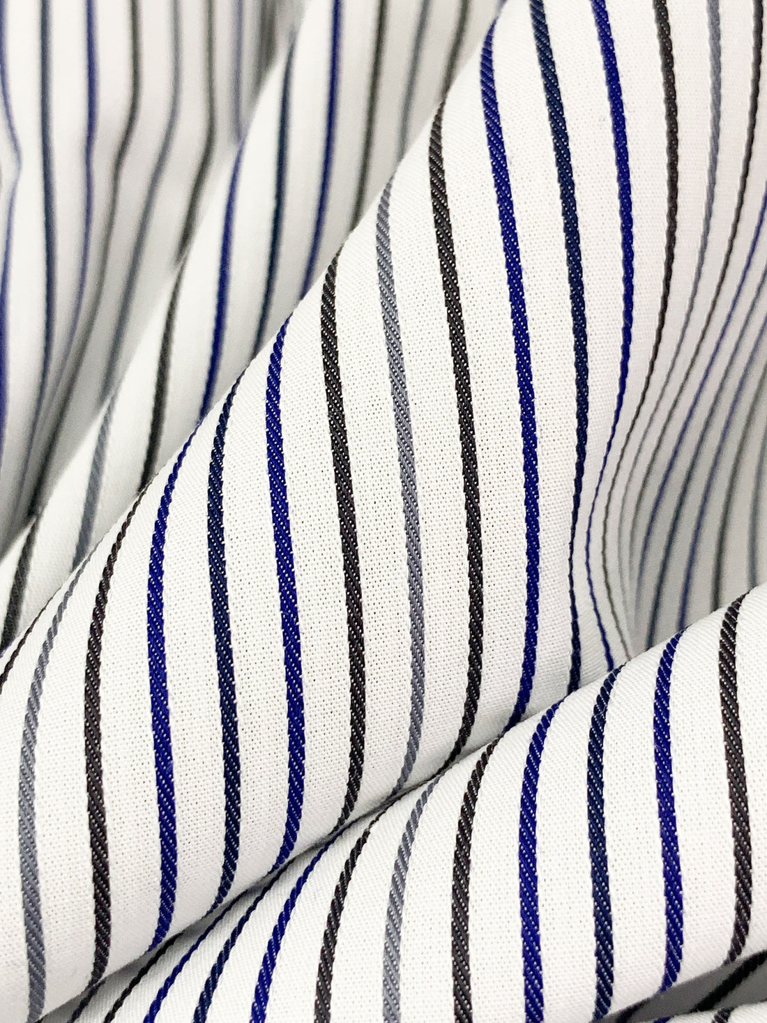 White/Dark Gunmetal/Dark Royal Blue/Multi 100% Cotton Vertical Stripe Weave Shirting 60W