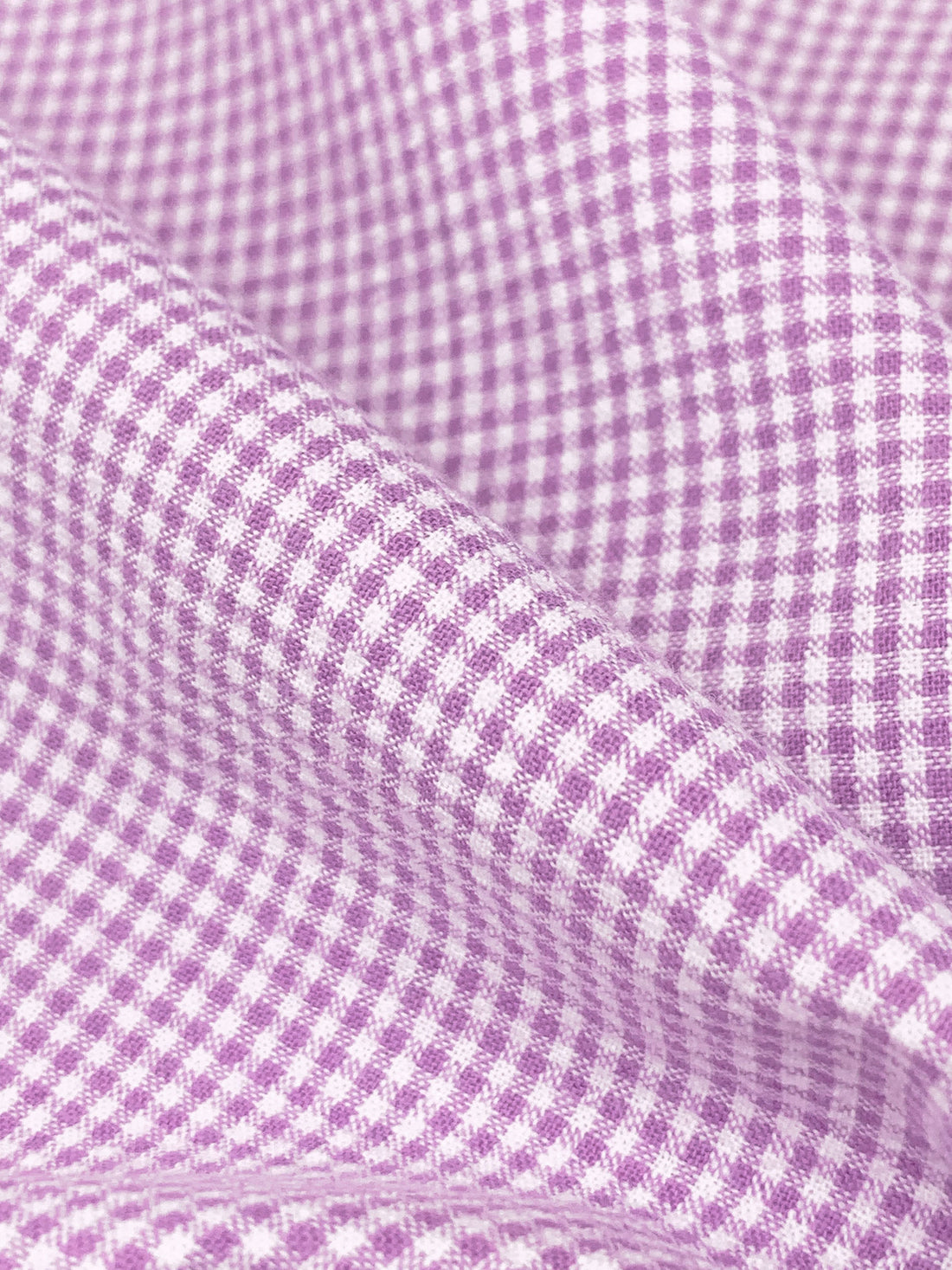 White/Orchid 100% Cotton Mini Check Seersucker Shirting 56W