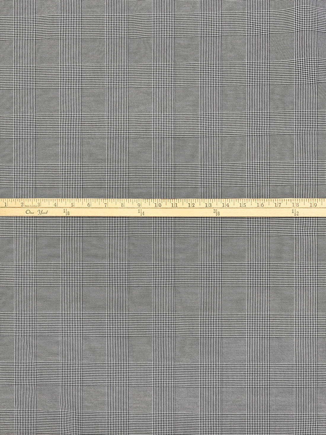 White/Black 100% Polyester Glen Plaid Suiting 58W